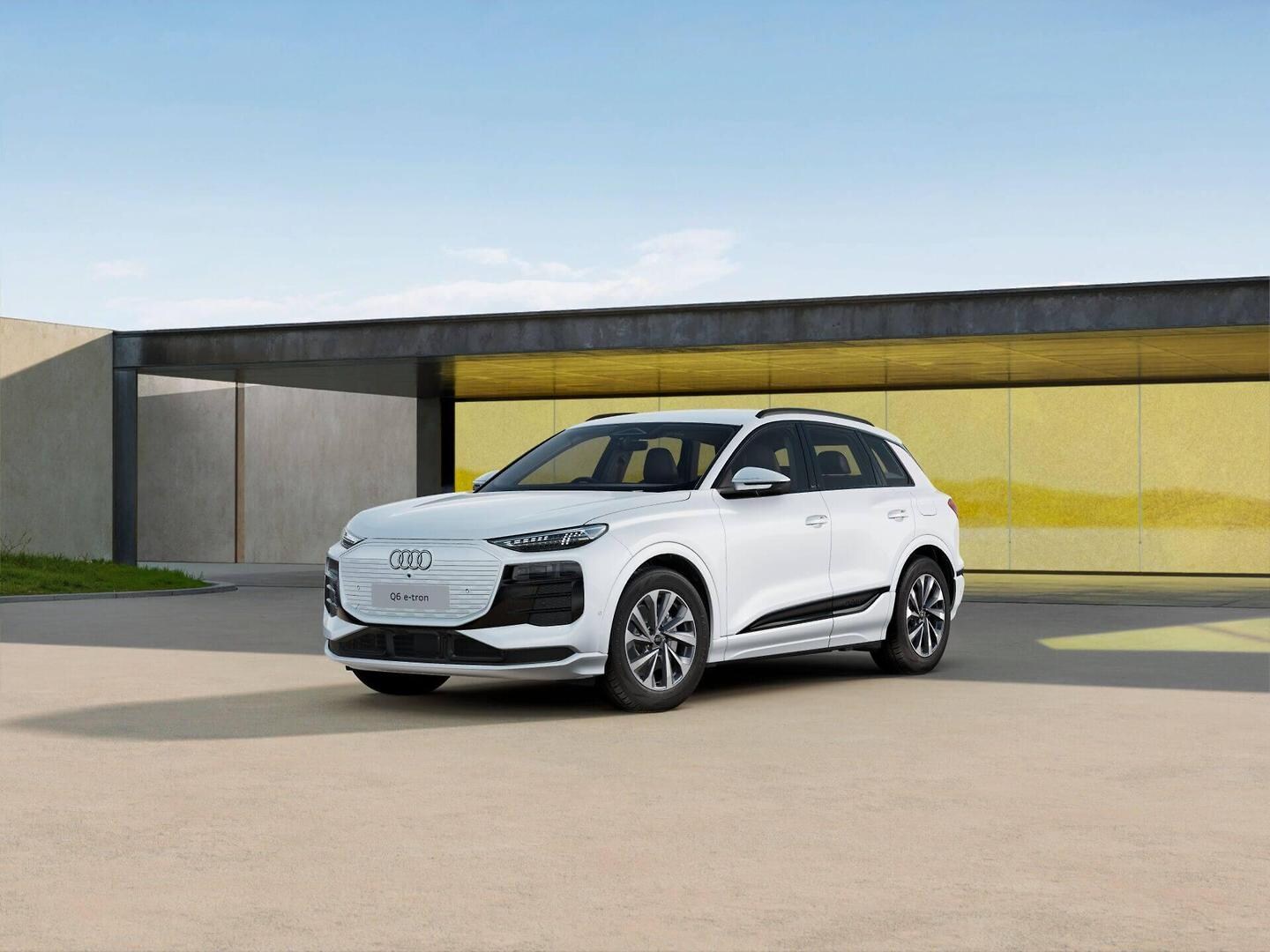 Image about Audi Q6 Sportback e-tron e-tron quattro