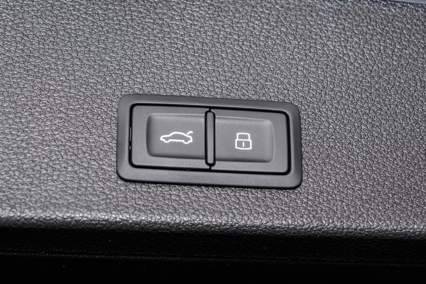 Image about Audi Q2 35 TFSI S tronic