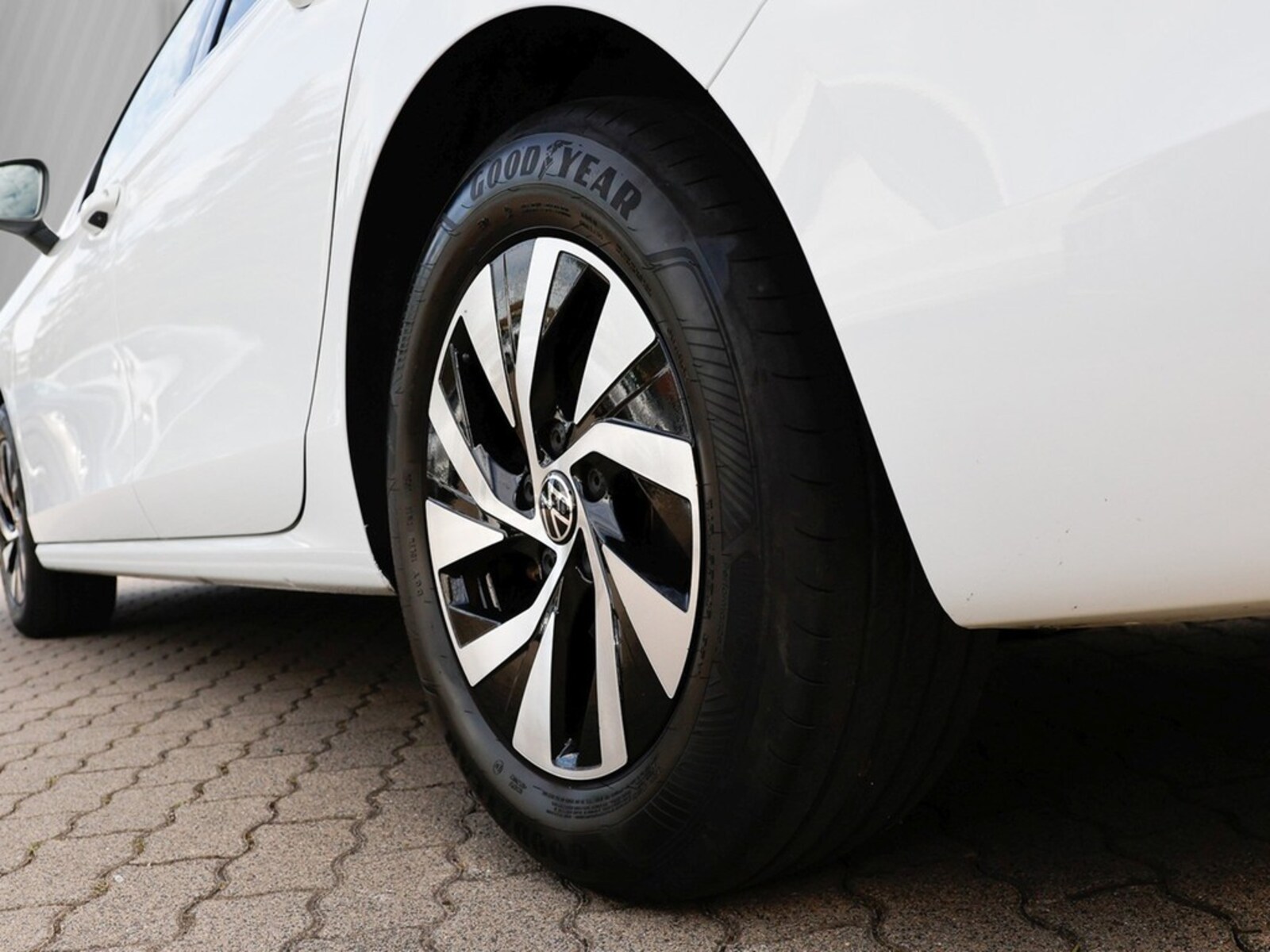Volkswagen Passat – Bild 5