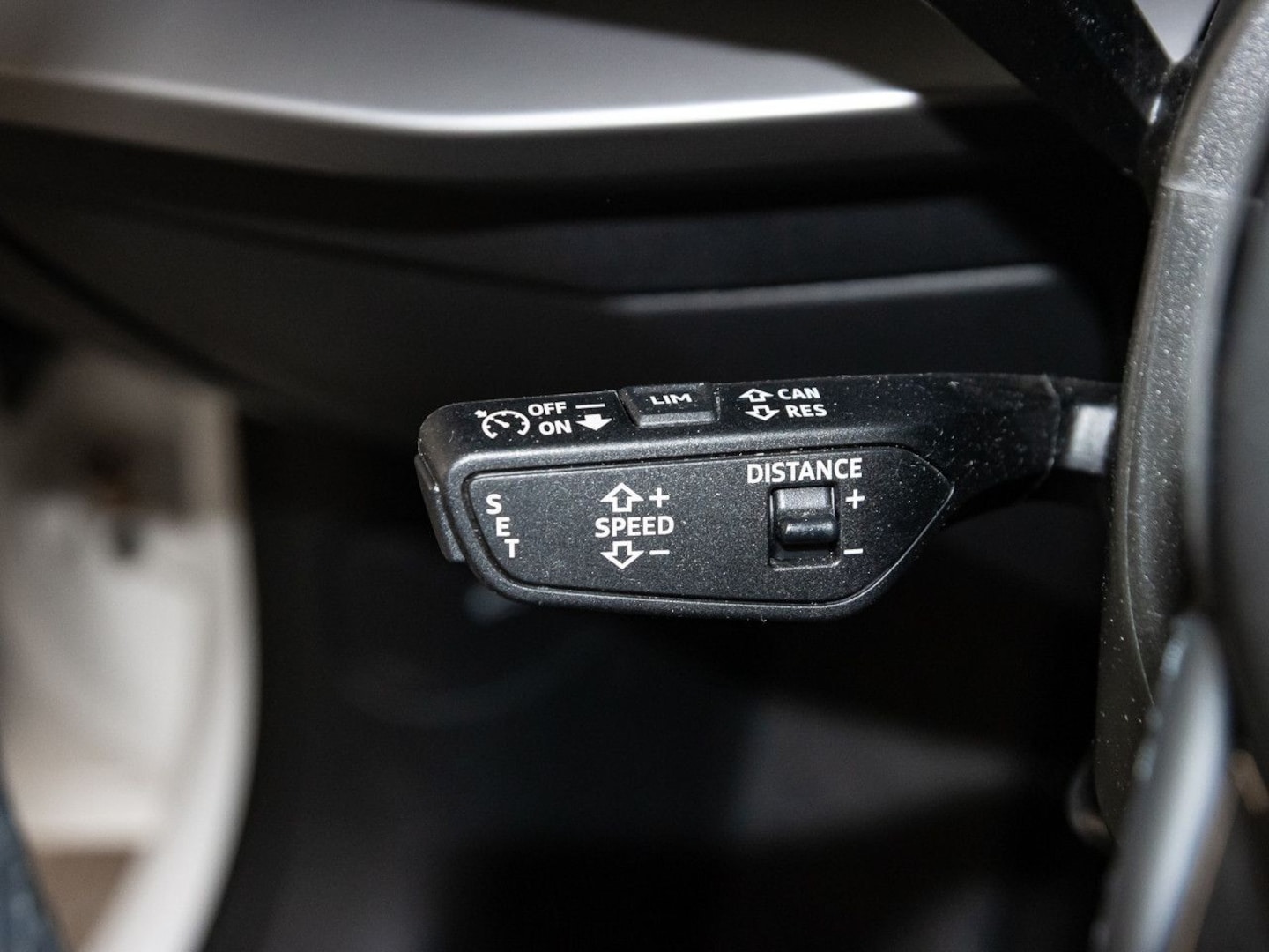 Bild über Audi A3 Sportback advanced 30 TFSI S tronic - für weitere Informationen kontaktieren Sie den Audi Partner
