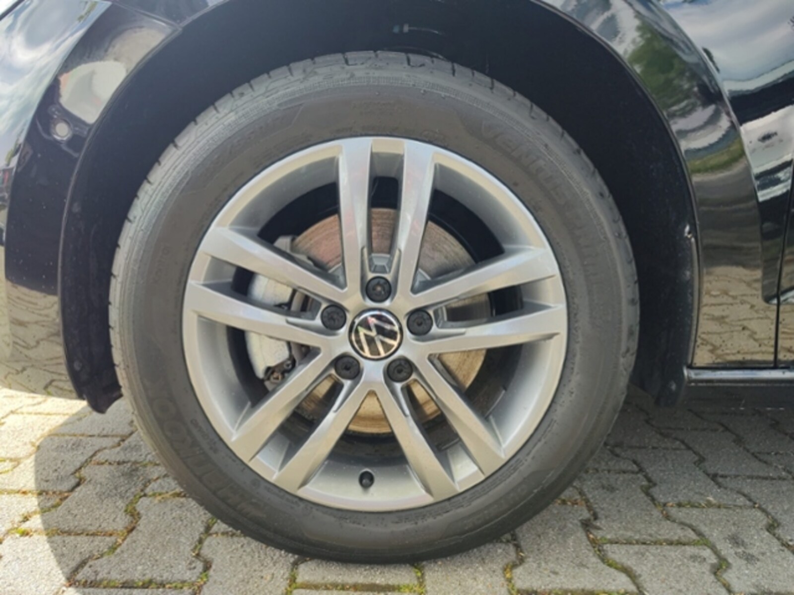 Volkswagen Touran – Bild 8