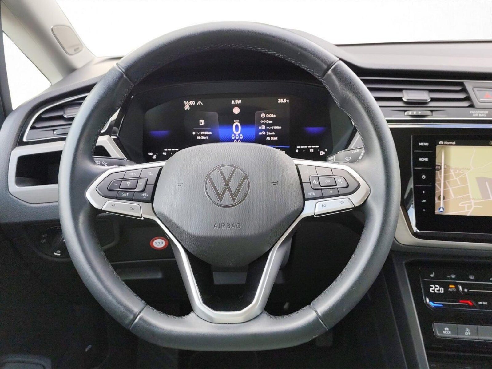 Volkswagen Touran – Bild 10