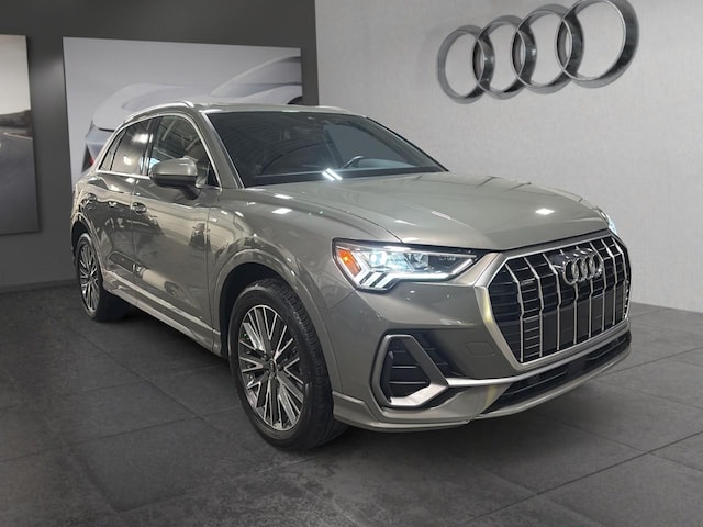 Image de {{modelName}} 2023 Audi Q3 SUV