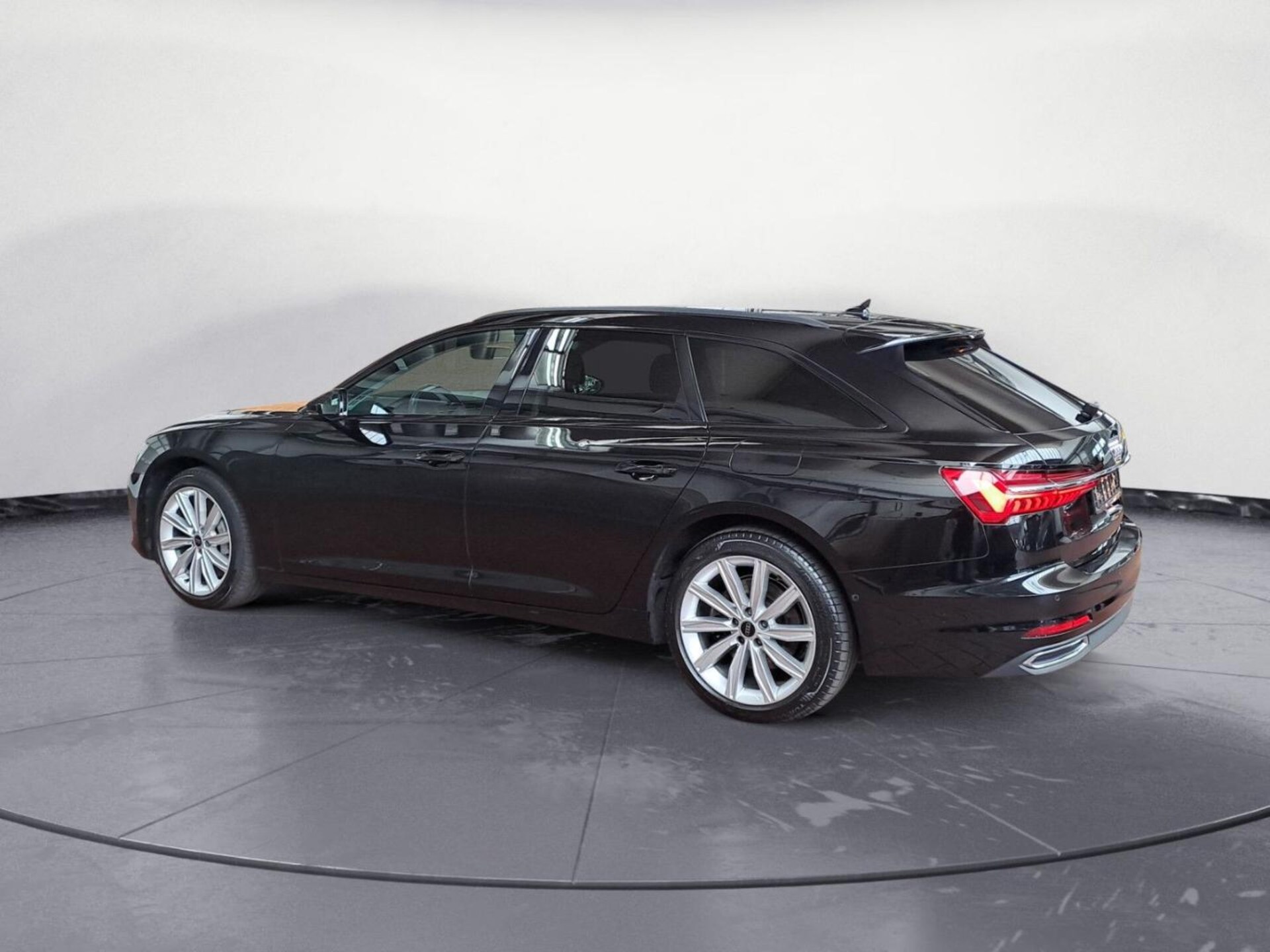 Audi A6 Avant TFSI e