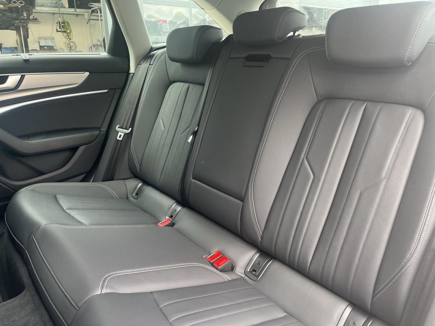 Bild über Audi A6 Avant TFSI e advanced 50 TFSI e quattro S tronic - für weitere Informationen kontaktieren Sie den Audi Partner