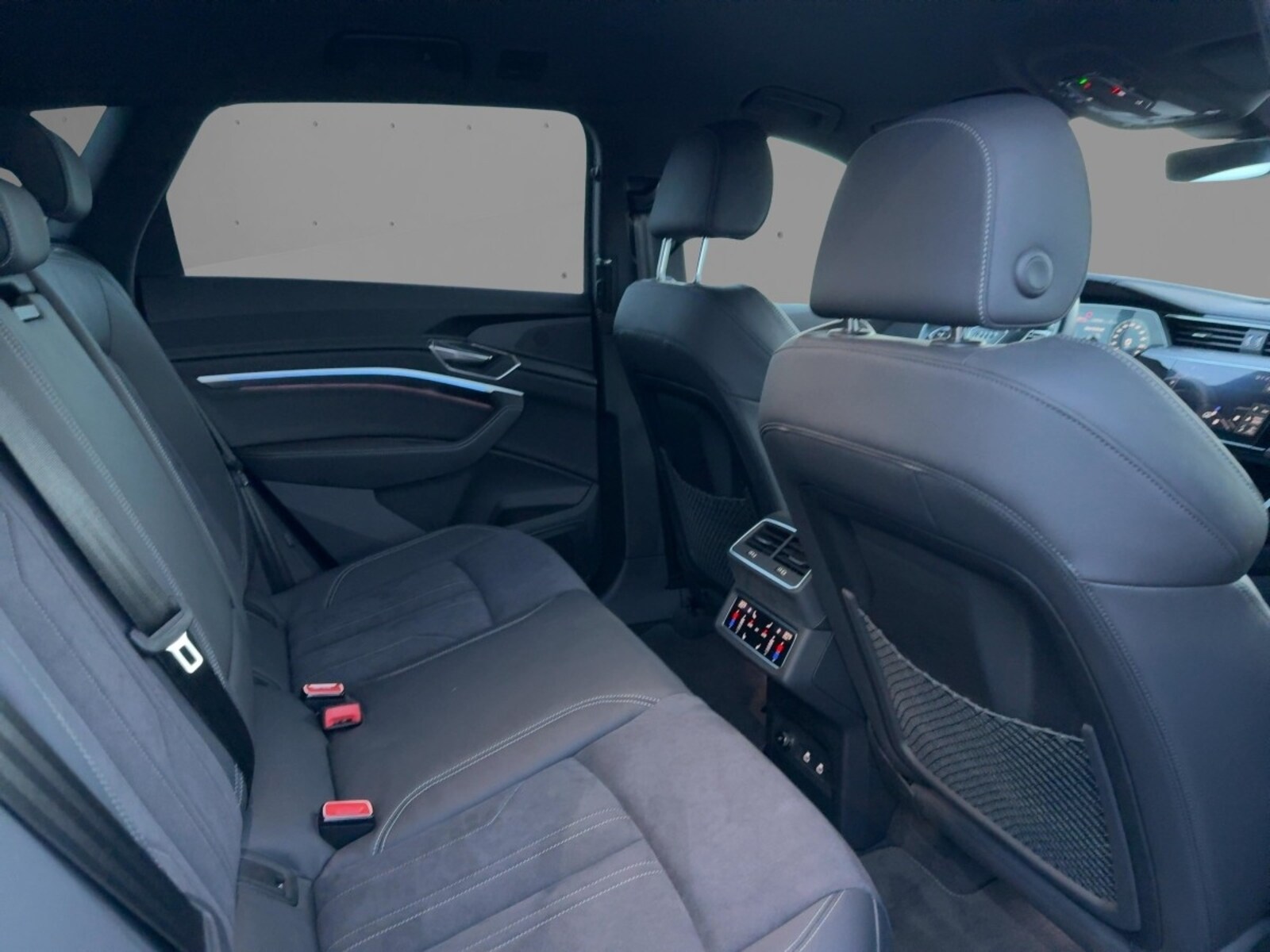 Audi Q8 e-tron – Bild 9