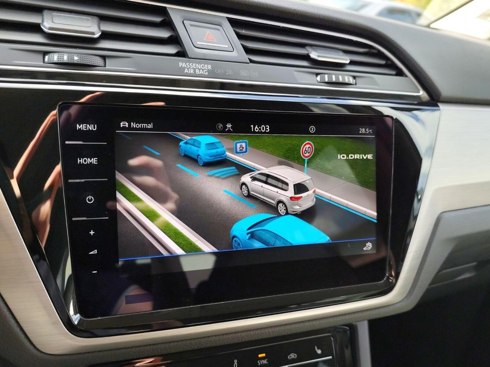 Volkswagen Touran – Bild 12