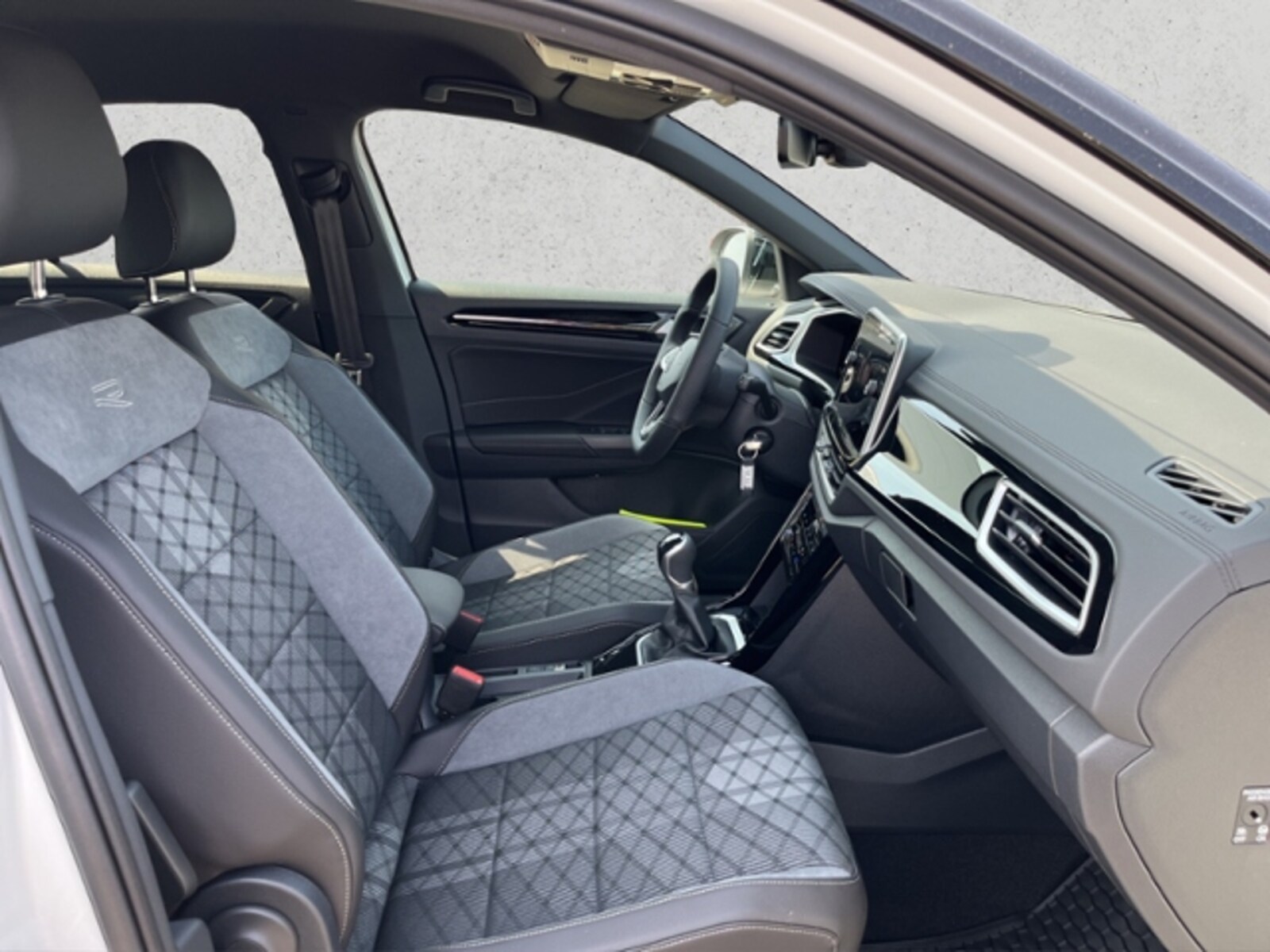 Volkswagen T-Roc – Bild 12