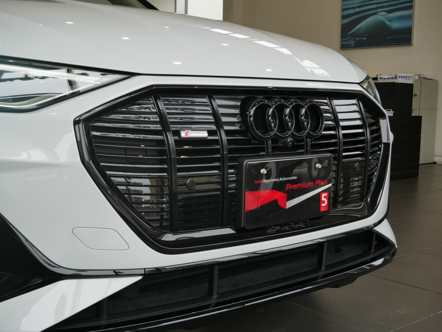 Image about Audi e-tron Sportback 55 quattro S line 300,00 kW