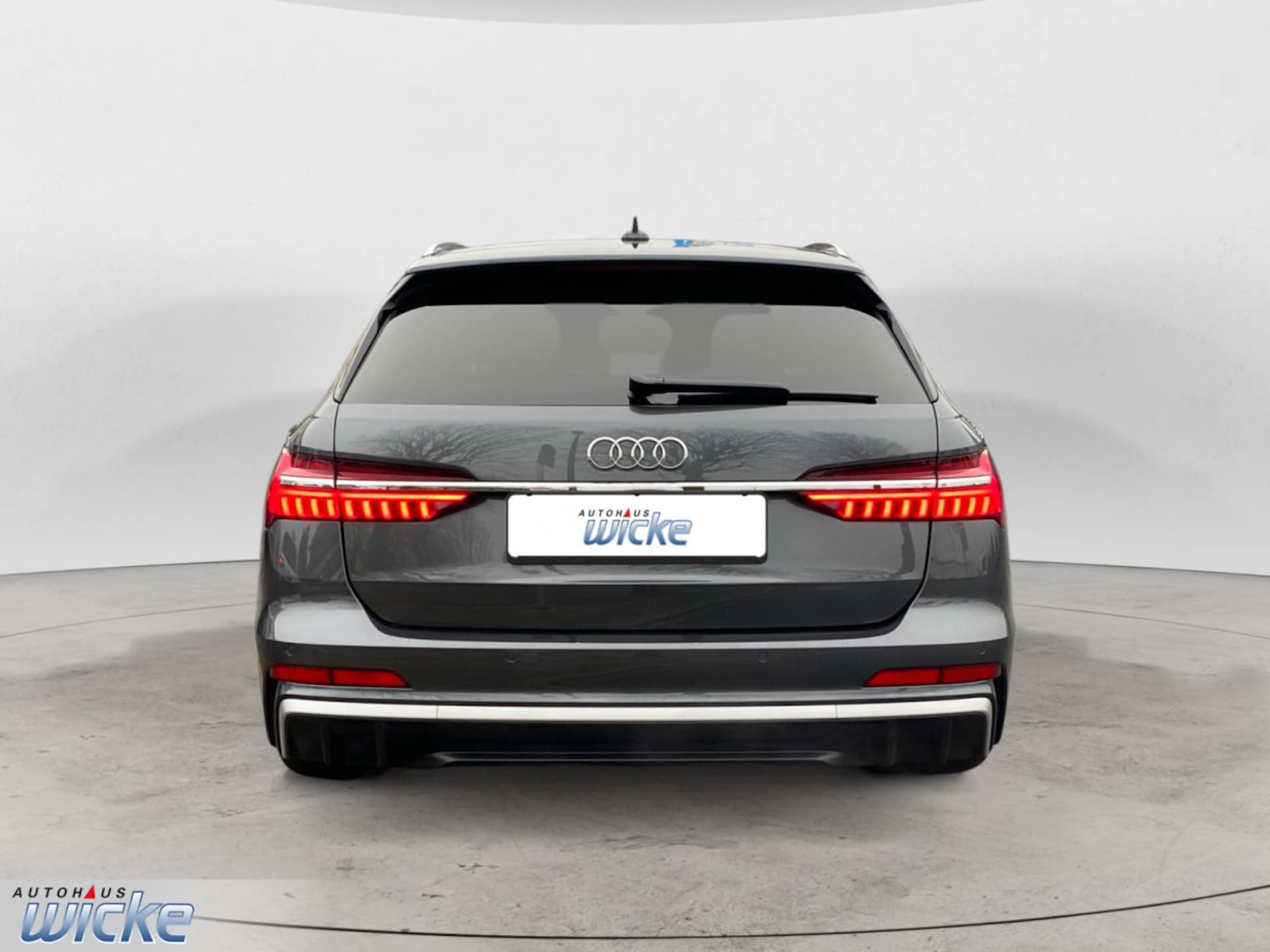 Audi S6 Avant