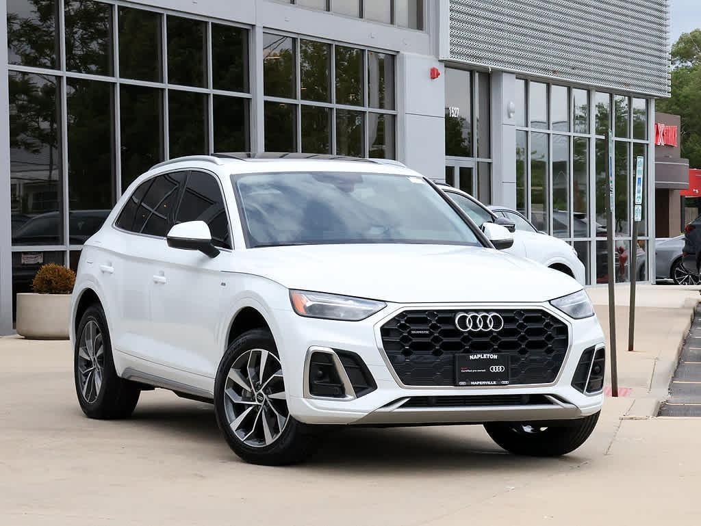 2023 Audi Q5 45 Premium's photo