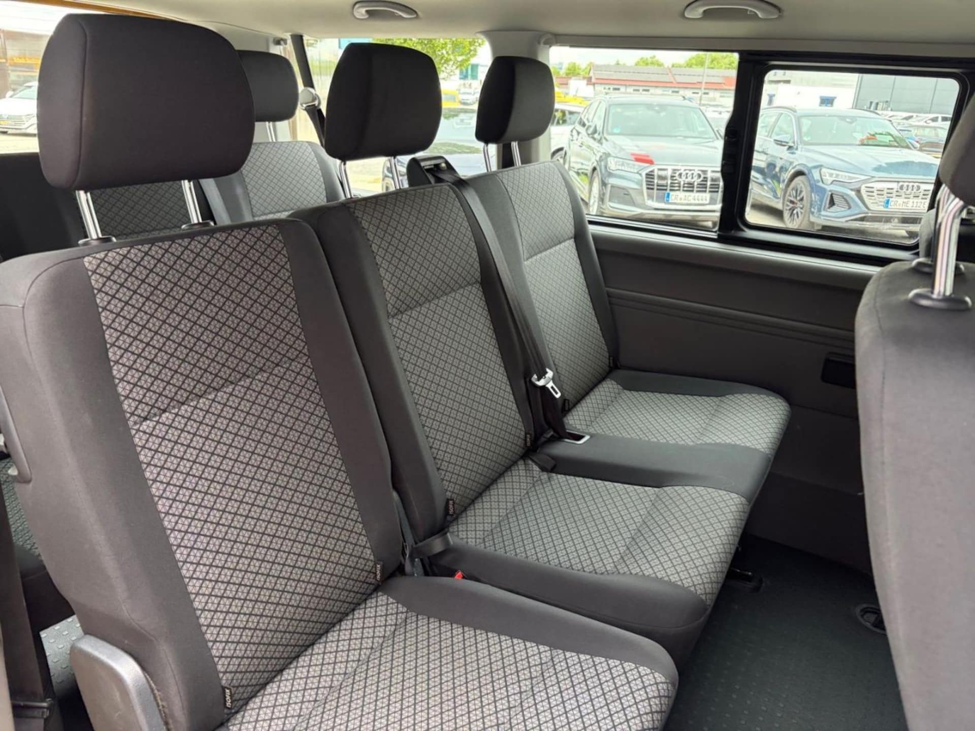 Volkswagen T6.1 Caravelle kurzer Radstand Trendline