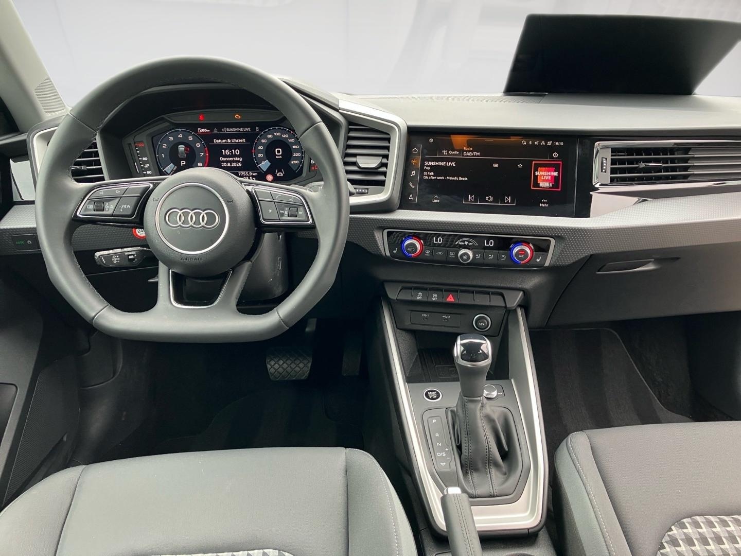 Bild über Audi A1 Sportback S line 25 TFSI S tronic - für weitere Informationen kontaktieren Sie den Audi Partner