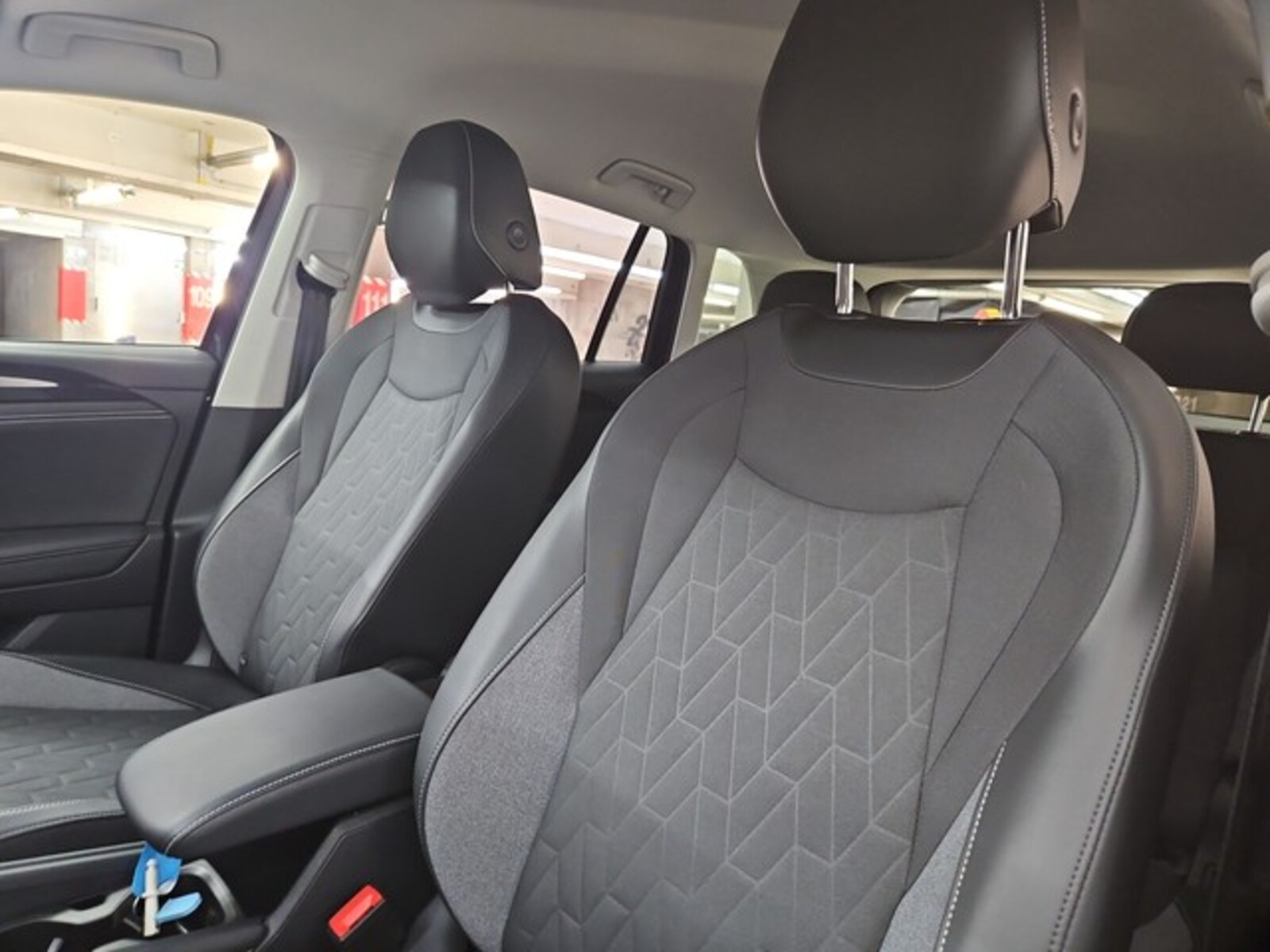 Volkswagen Tiguan – Bild 27