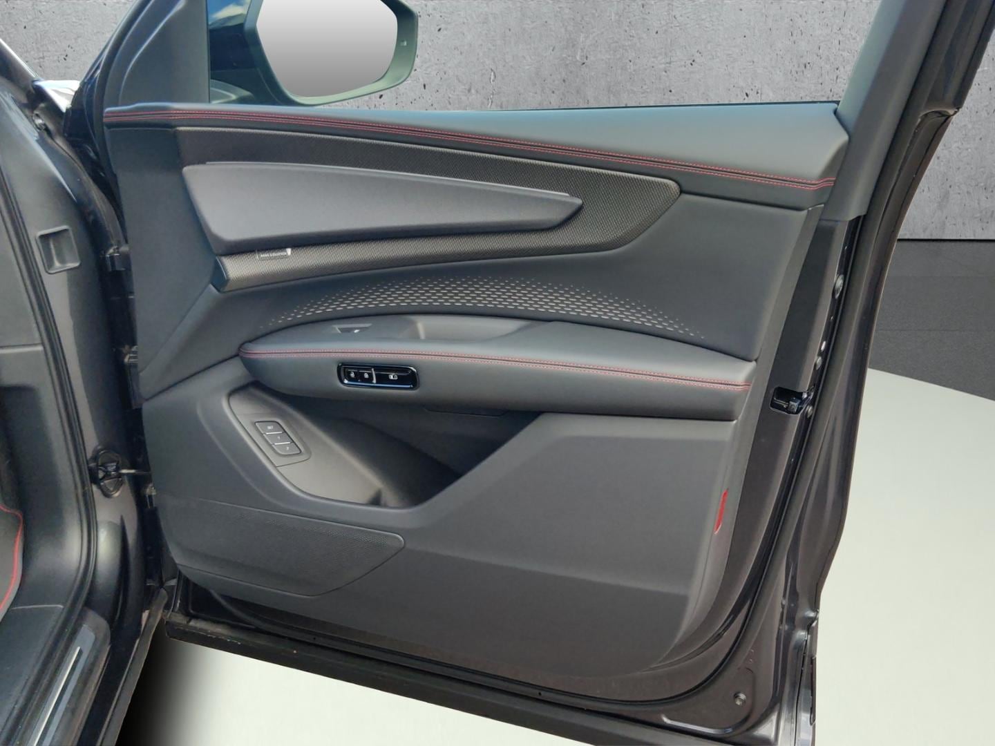 Bild über Audi Q7 SUV TDI quattro 220 kW tiptronic - für weitere Informationen kontaktieren Sie den Audi Partner