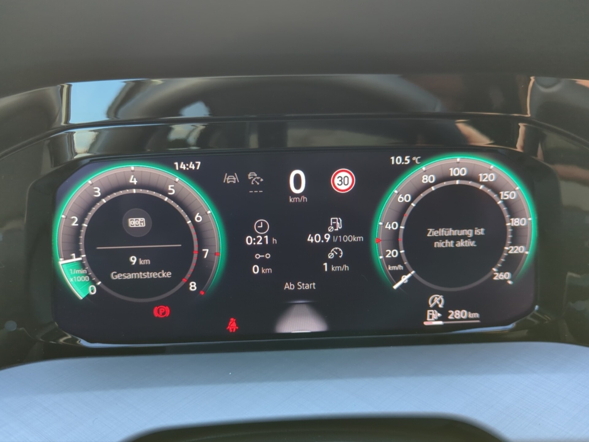 Volkswagen Golf Variant Life