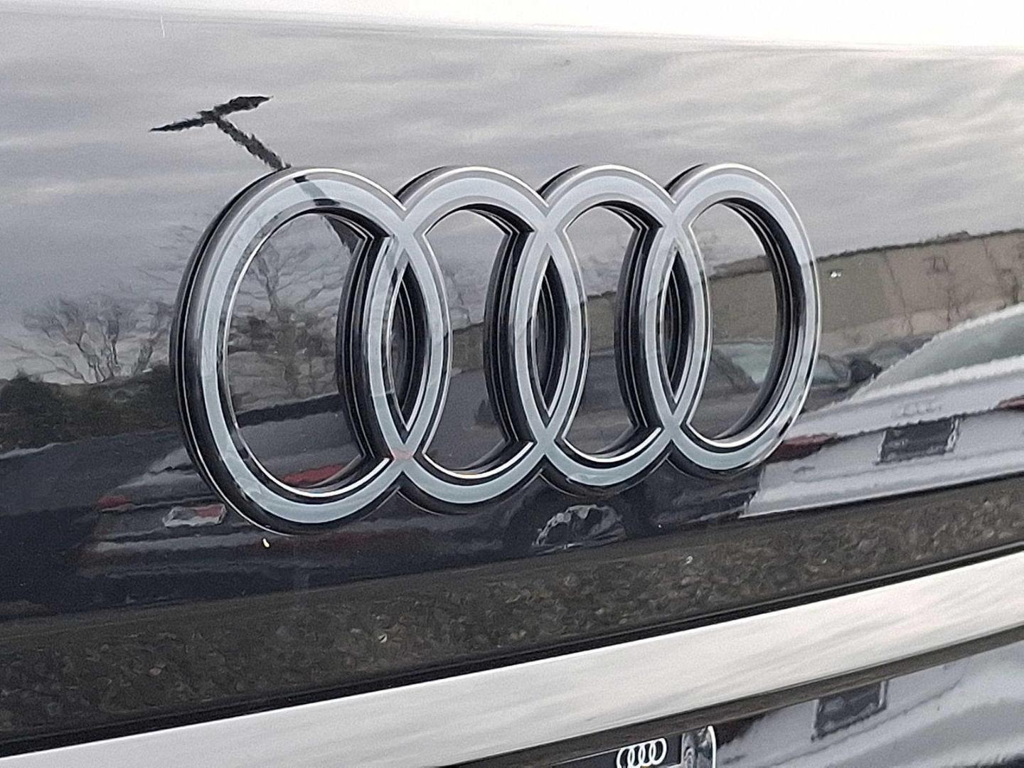2026 Audi Q7 Premium - Photo 17