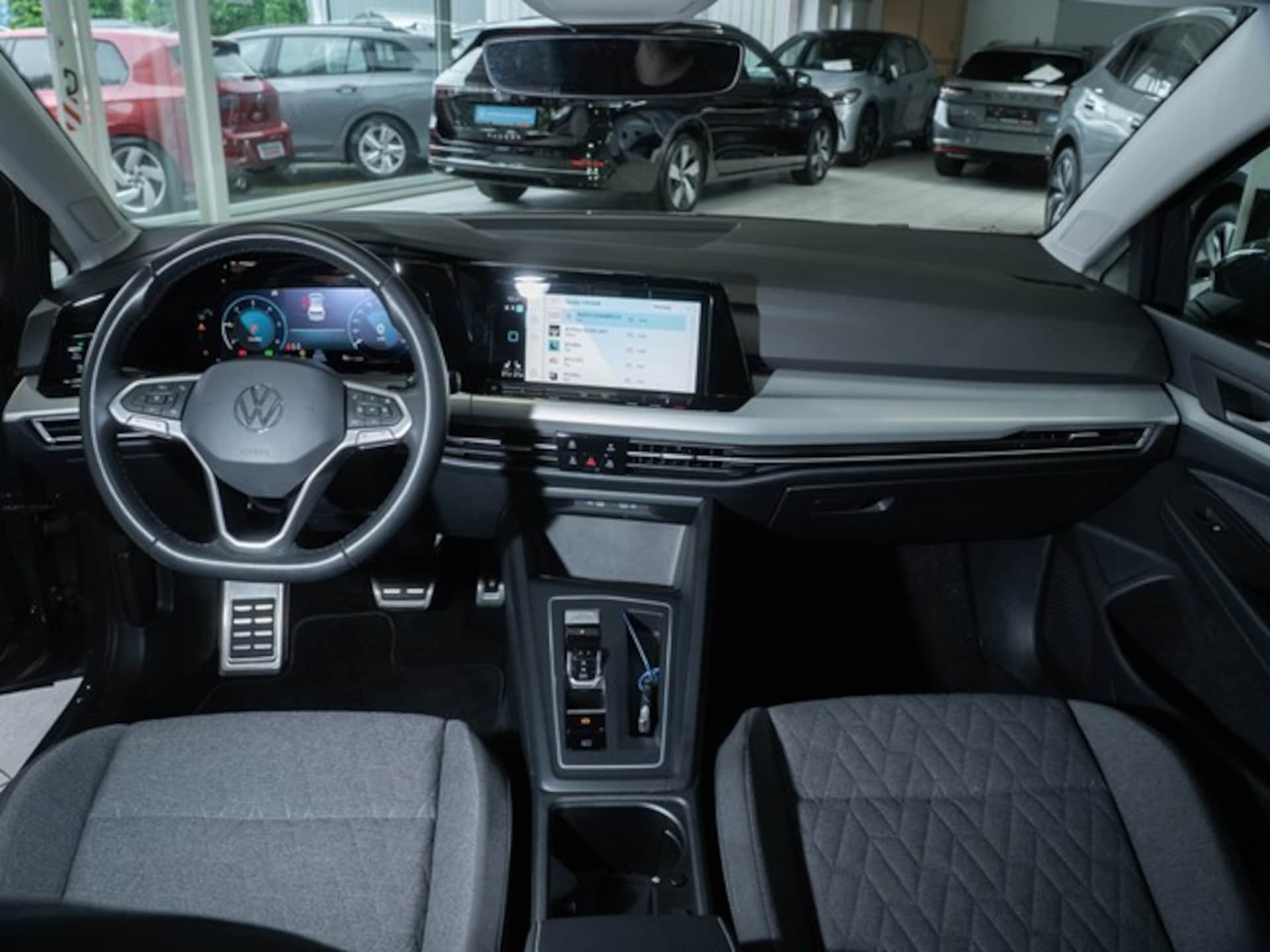 Volkswagen Golf MOVE