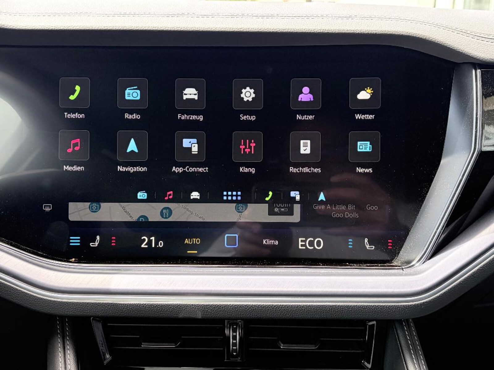 Volkswagen Touareg – Bild 11