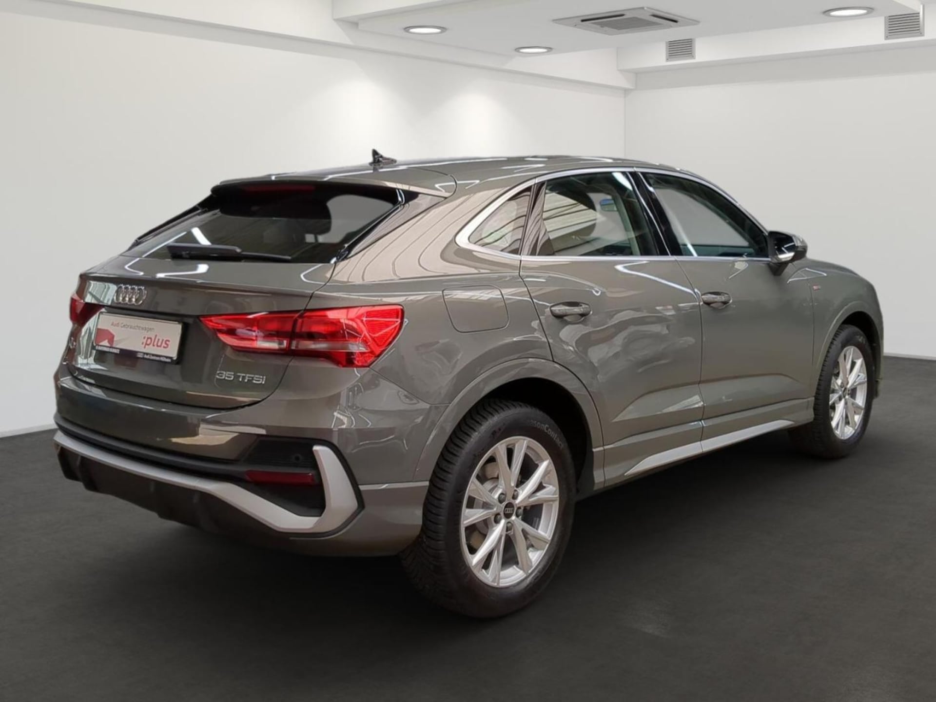 Audi Q3 Sportback S line