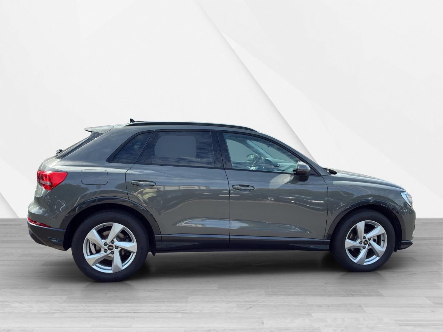 Bild über Audi Q3 advanced 35 TFSI S tronic - für weitere Informationen kontaktieren Sie den Audi Partner