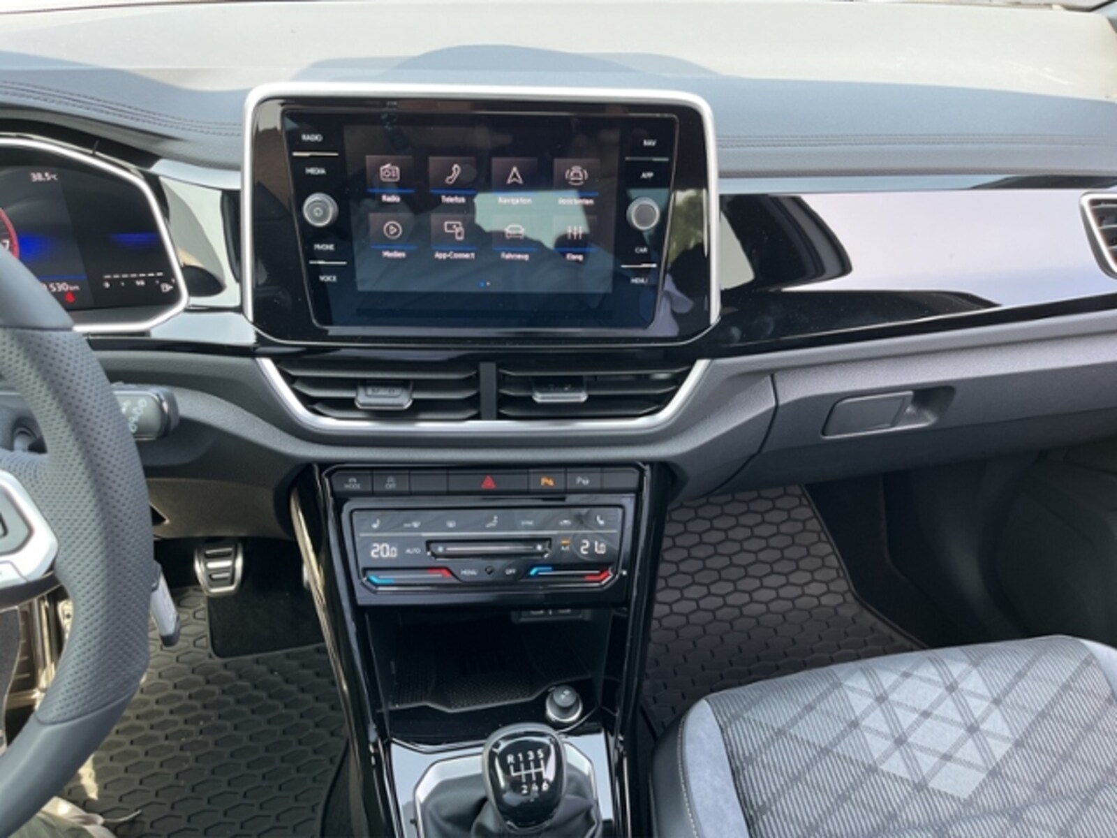 Volkswagen T-Roc – Bild 14