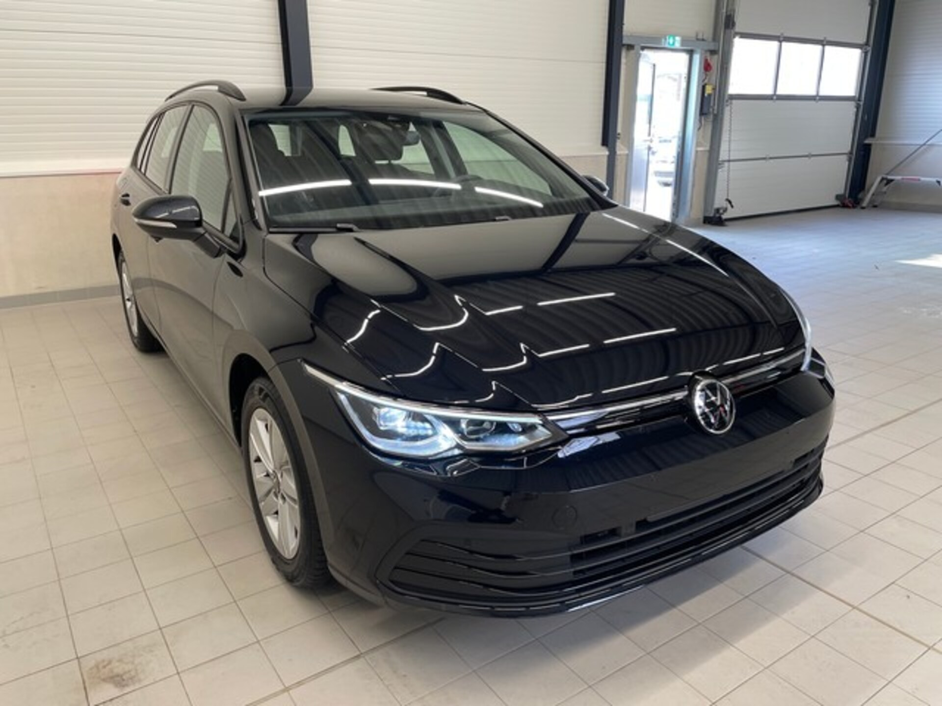 Volkswagen Golf Variant Life