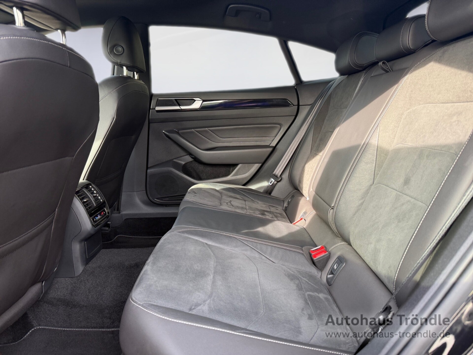 Volkswagen Arteon R-Line