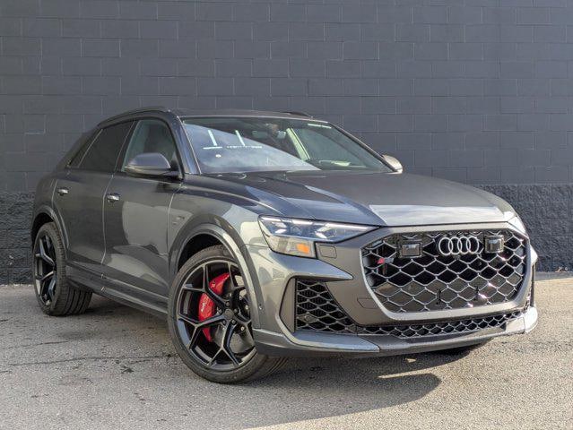2026 Audi RS Q8 SUV performance