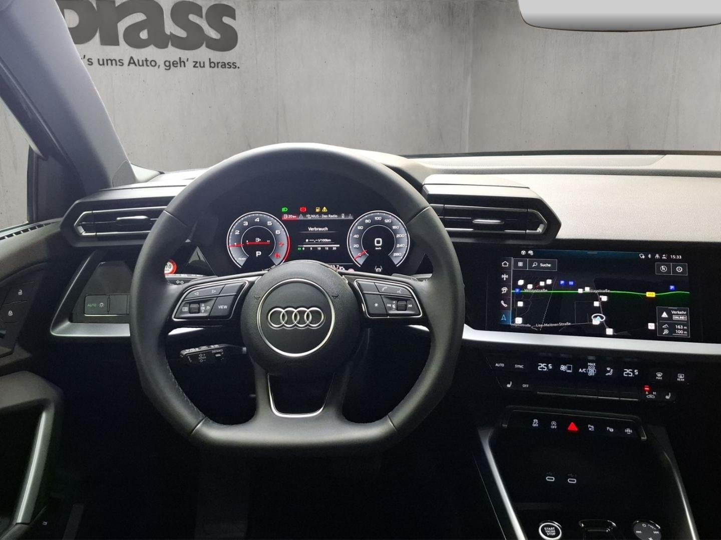 Bild über Audi A3 Limousine S line 30 TFSI S tronic - für weitere Informationen kontaktieren Sie den Audi Partner