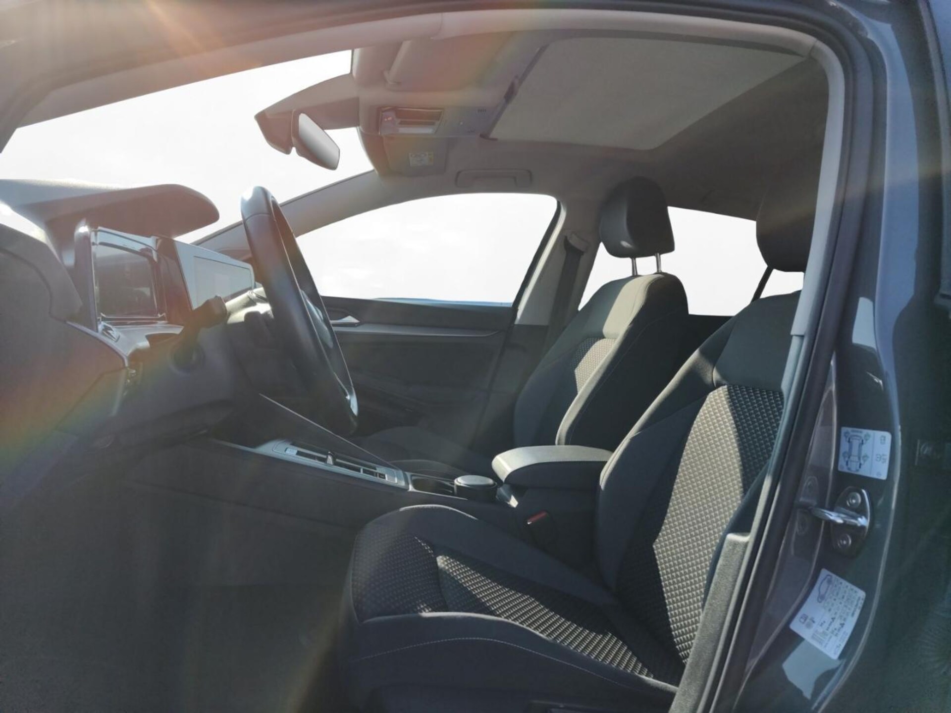 Volkswagen Golf Active