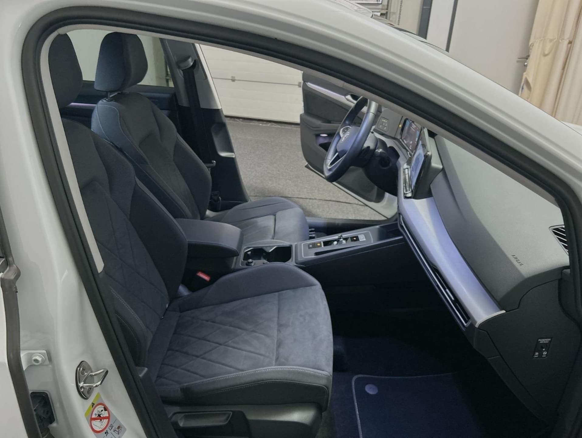Volkswagen Golf Variant Life