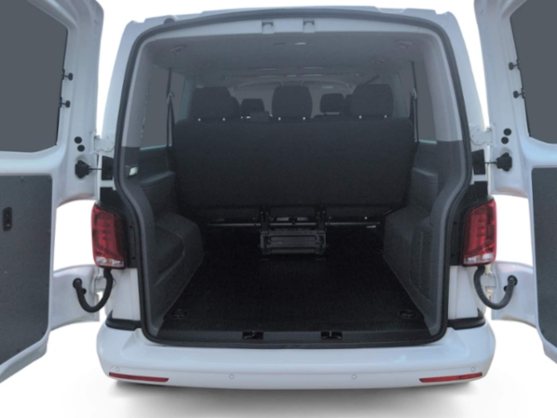 Volkswagen T6.1 Caravelle langer Radstand Trendline
