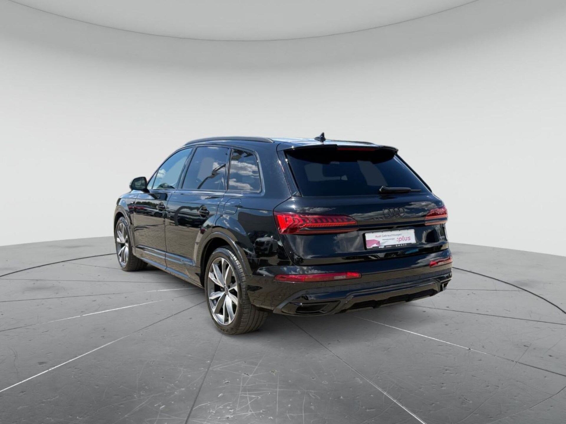 Audi Q7 SUV TFSI e S line