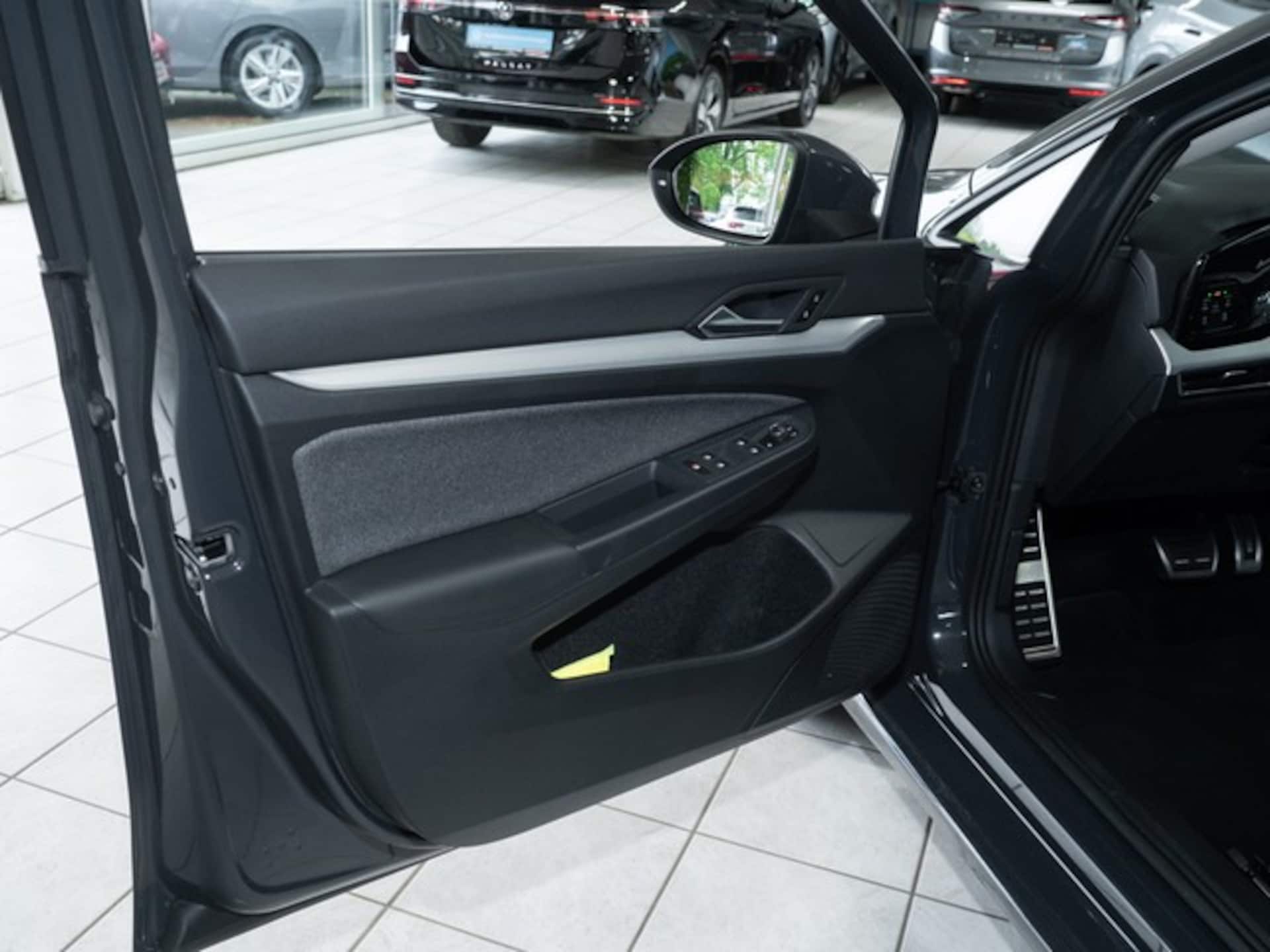 Volkswagen Golf MOVE