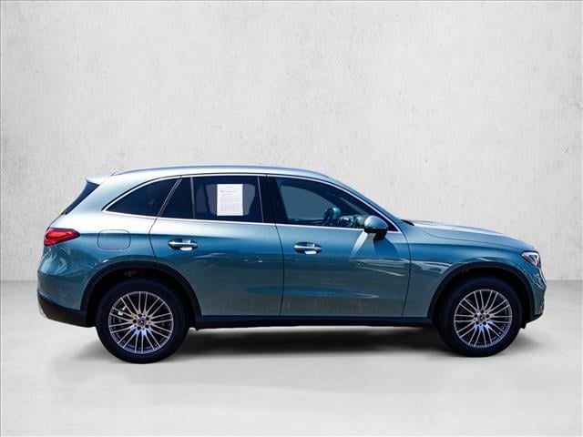 2026 Mercedes-Benz GLC 300