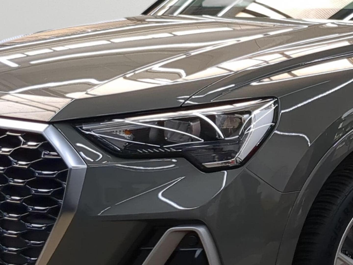 Bild über Audi Q3 Sportback S line 35 TFSI S tronic - für weitere Informationen kontaktieren Sie den Audi Partner