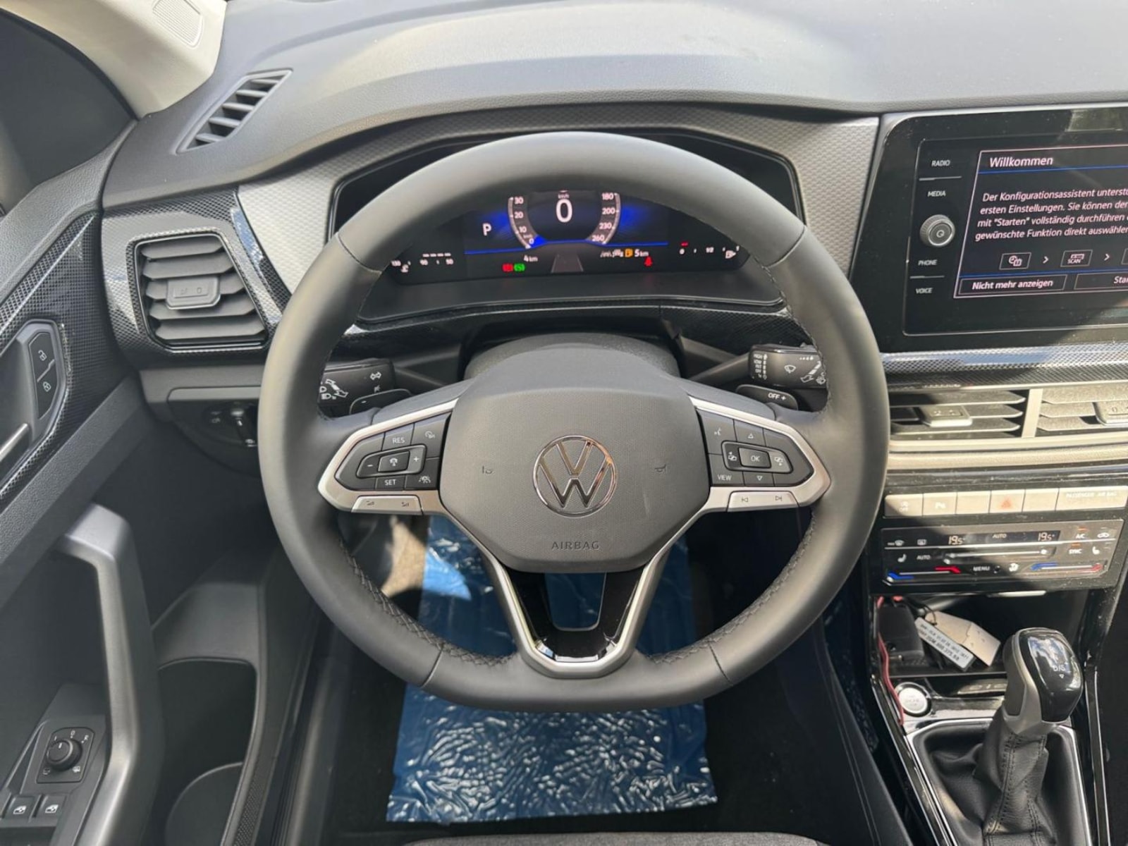Volkswagen T-Cross – Bild 11