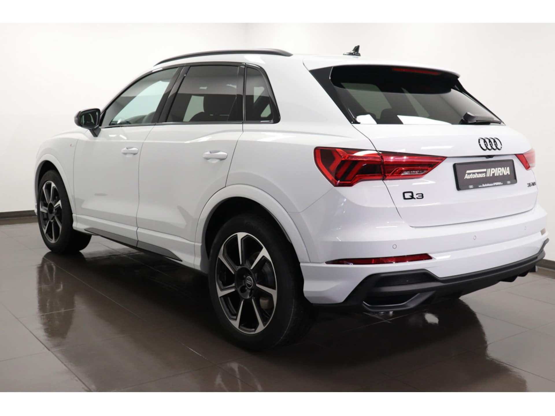 Audi Q3 SUV S line