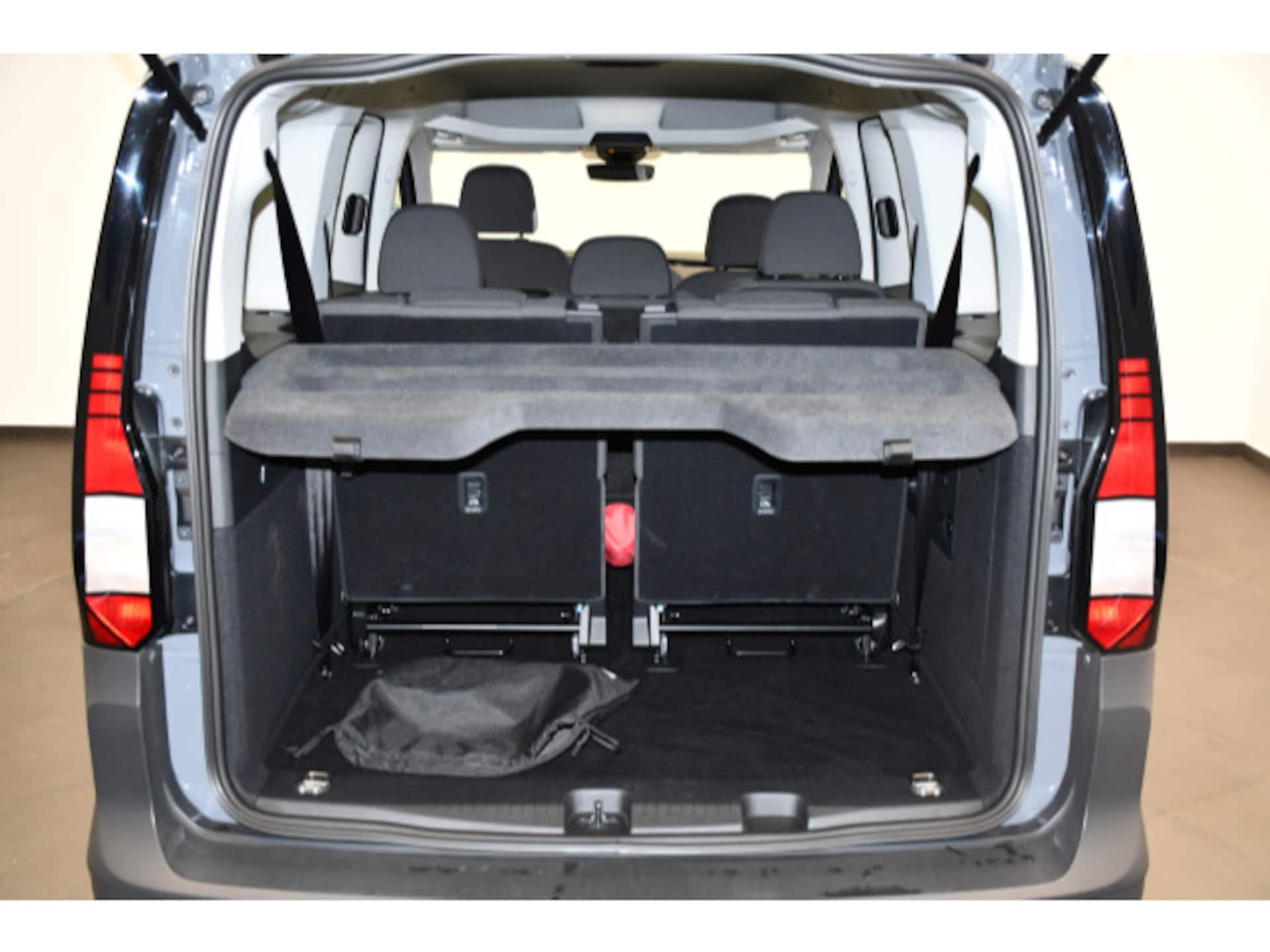 Volkswagen Caddy Maxi Basis-Modell