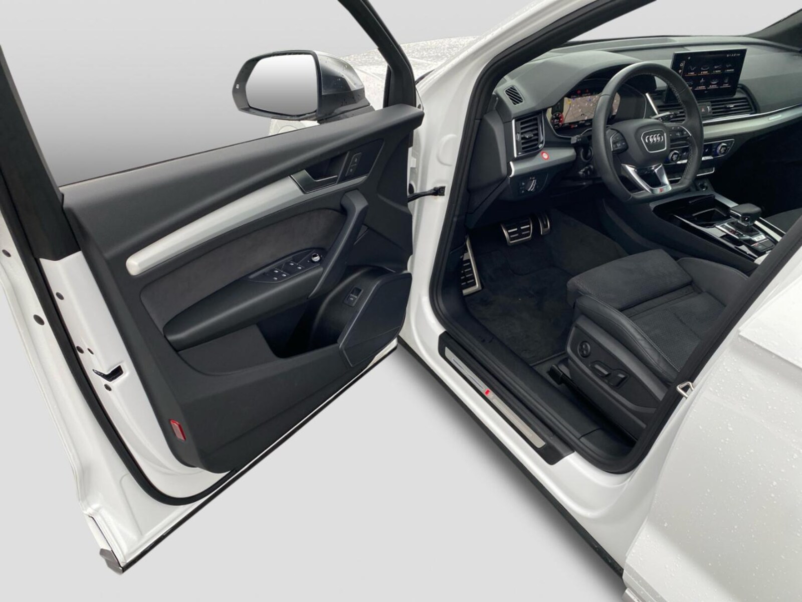 Audi SQ5 – Bild 13