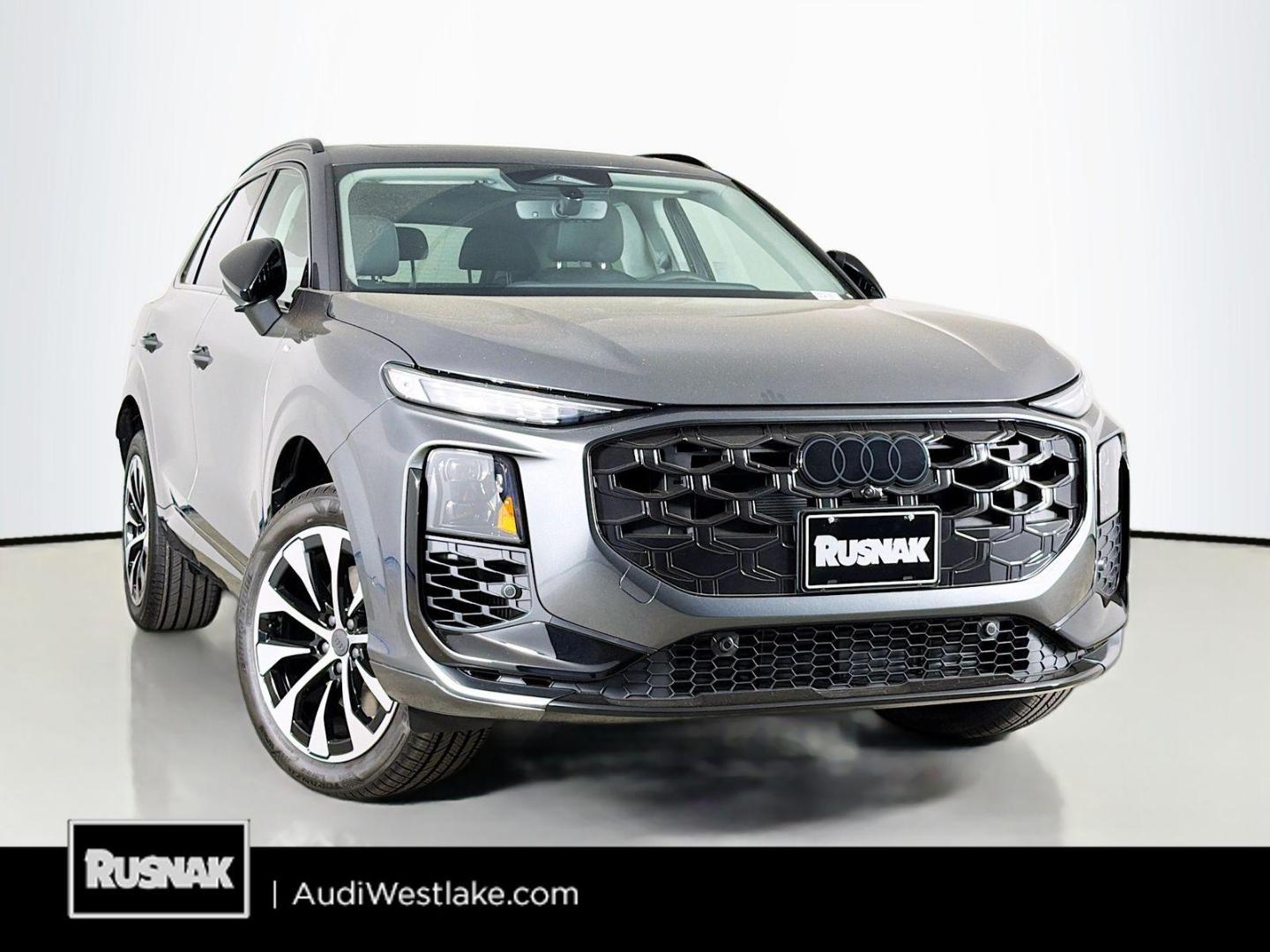 2026 Audi Q3 S line quattro's photo