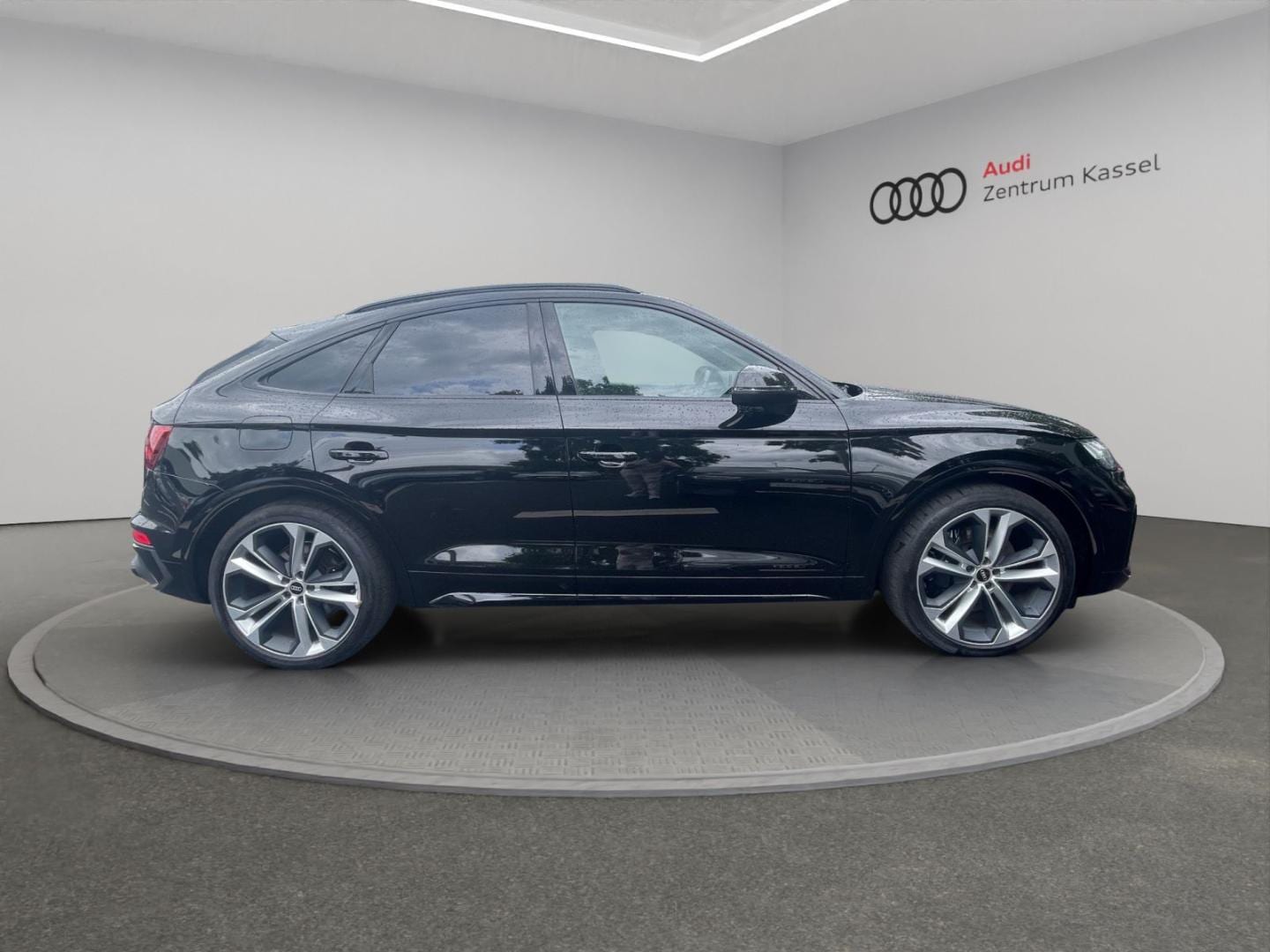 Bild über Audi SQ5 Sportback TDI tiptronic - für weitere Informationen kontaktieren Sie den Audi Partner