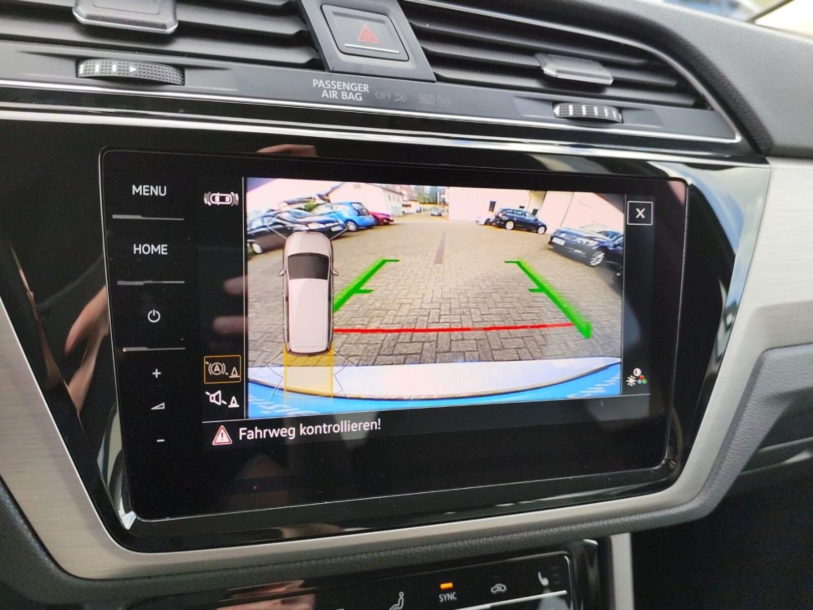 Volkswagen Touran – Bild 17
