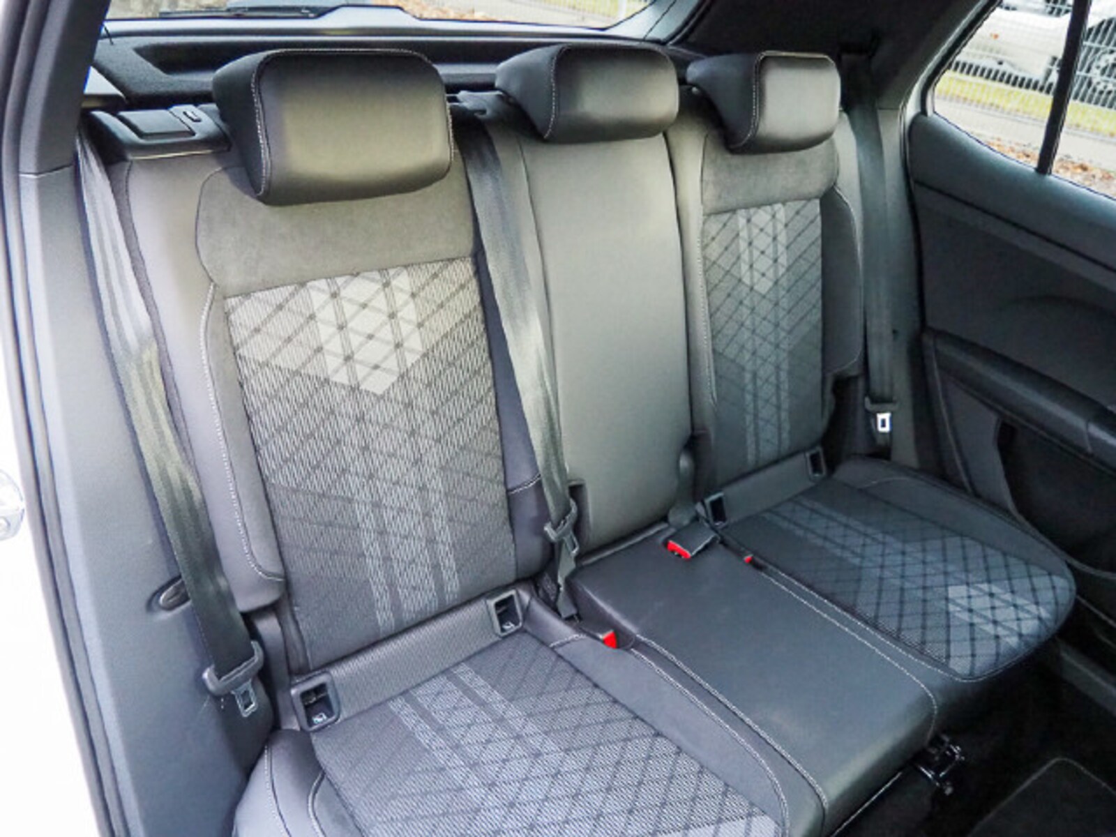 Volkswagen T-Cross – Bild 9