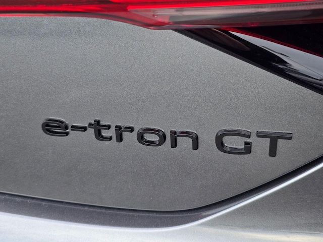2026 Audi S e-tron GT Prestige - Photo 19