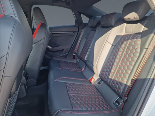 Image about Audi RS 3 Limousine TFSI quattro S tronic