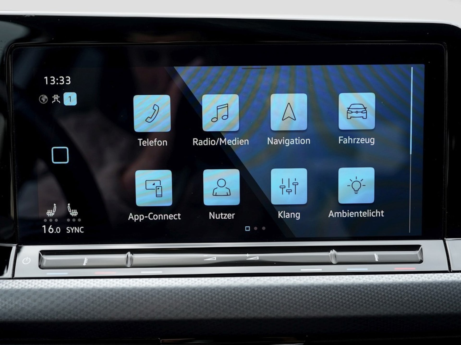 Volkswagen Golf Active