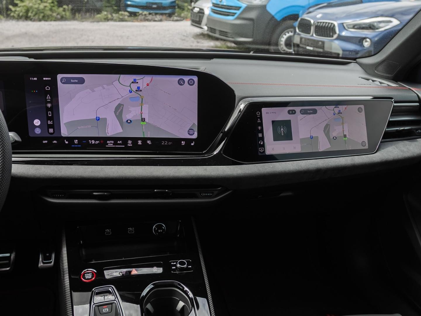 Bild über Audi RS 5 Limousine TFSI quattro 470 kW tiptronic - für weitere Informationen kontaktieren Sie den Audi Partner