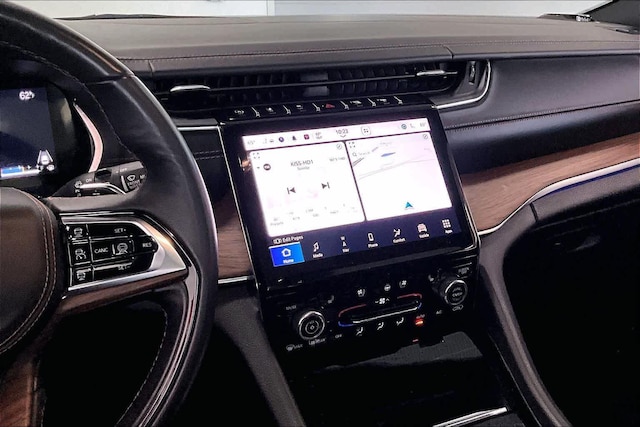 2022 Jeep Grand Cherokee Summit - Photo 13